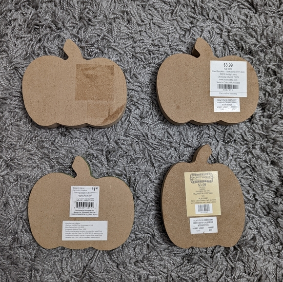 Fall Pumpkin Decor Set - Picture 2 of 6